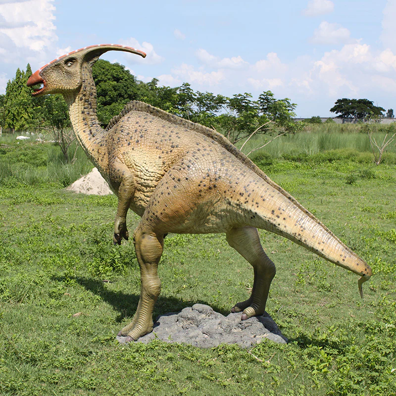 8' Parasaurolophus